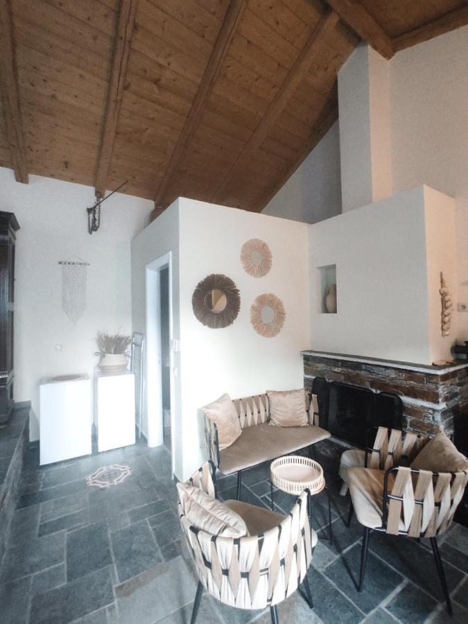 House Moschα Villa Andros Town Exterior photo